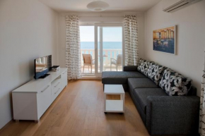 Beach Stay Apartment Ivon